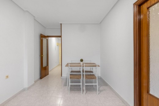 Sale - Apartment - Torrevieja - Centro