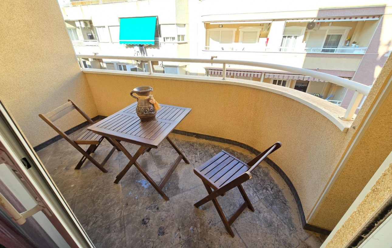 Sale - Apartment - Torrevieja - Playa del cura