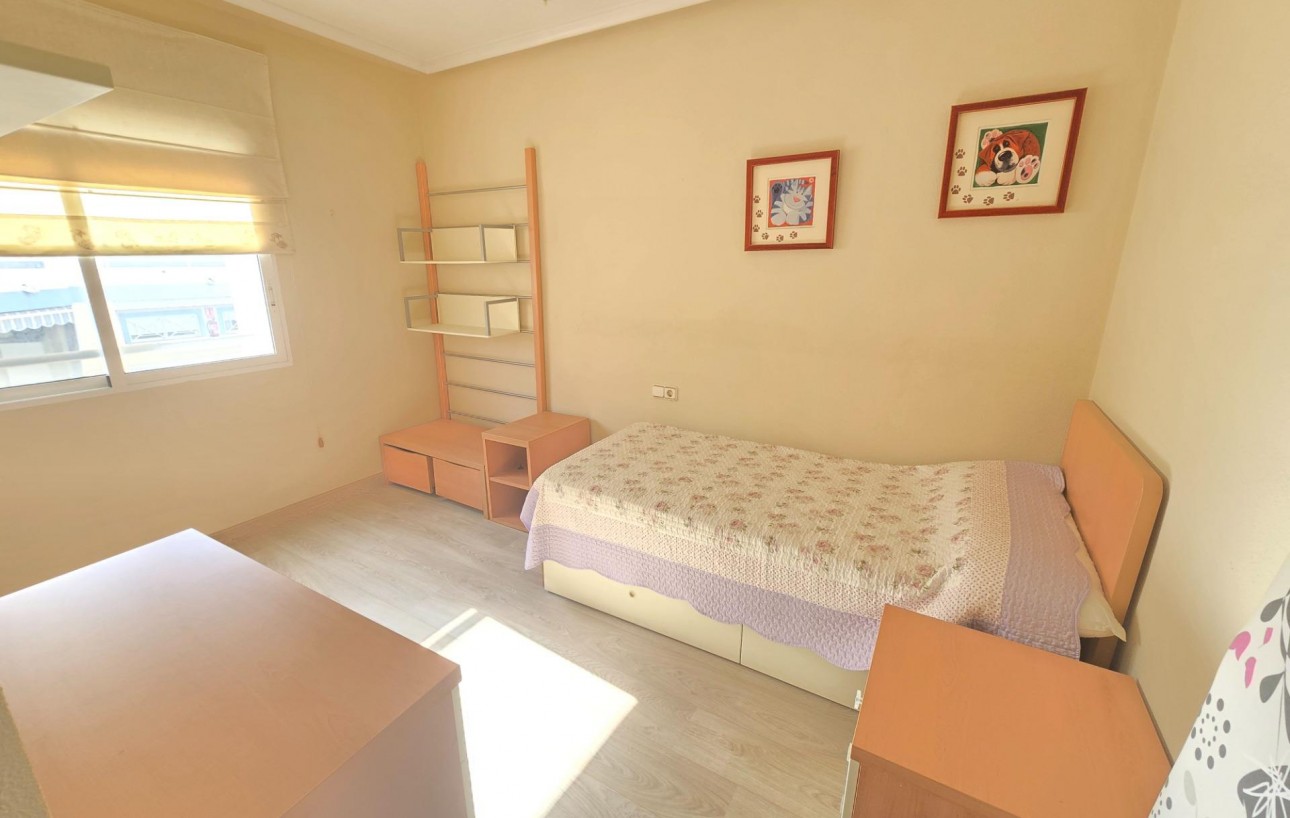 Sale - Apartment - Torrevieja - Playa del cura