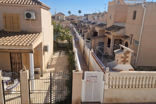 Sale - Townhouse - Torrevieja - Los altos