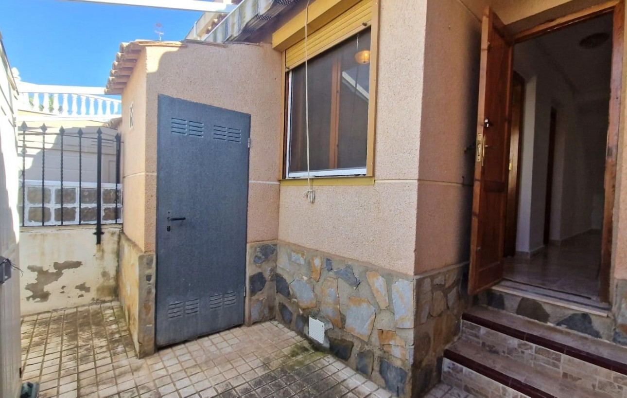 Sale - Townhouse - Torrevieja - Los altos