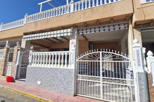 Sale - Townhouse - Torrevieja - Los altos