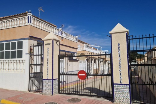 Sale - Townhouse - Torrevieja - Los altos