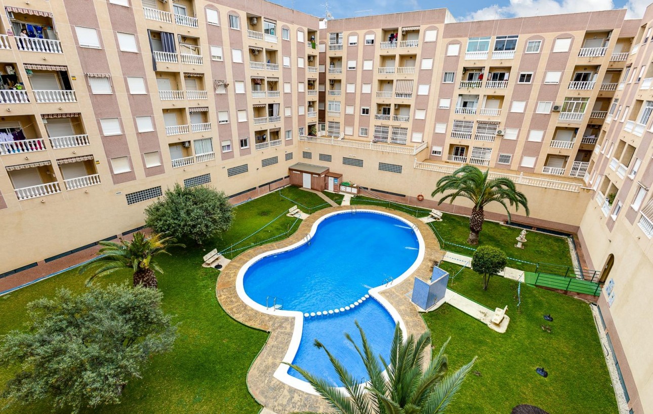 Resale - Wohnung - Torrevieja - Centro