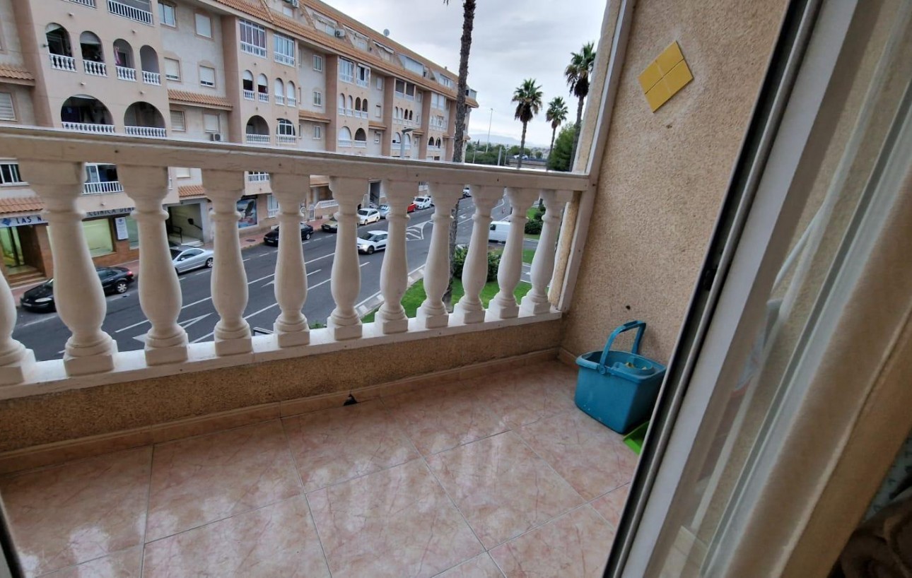 Resale - Wohnung - Torrevieja - Centro