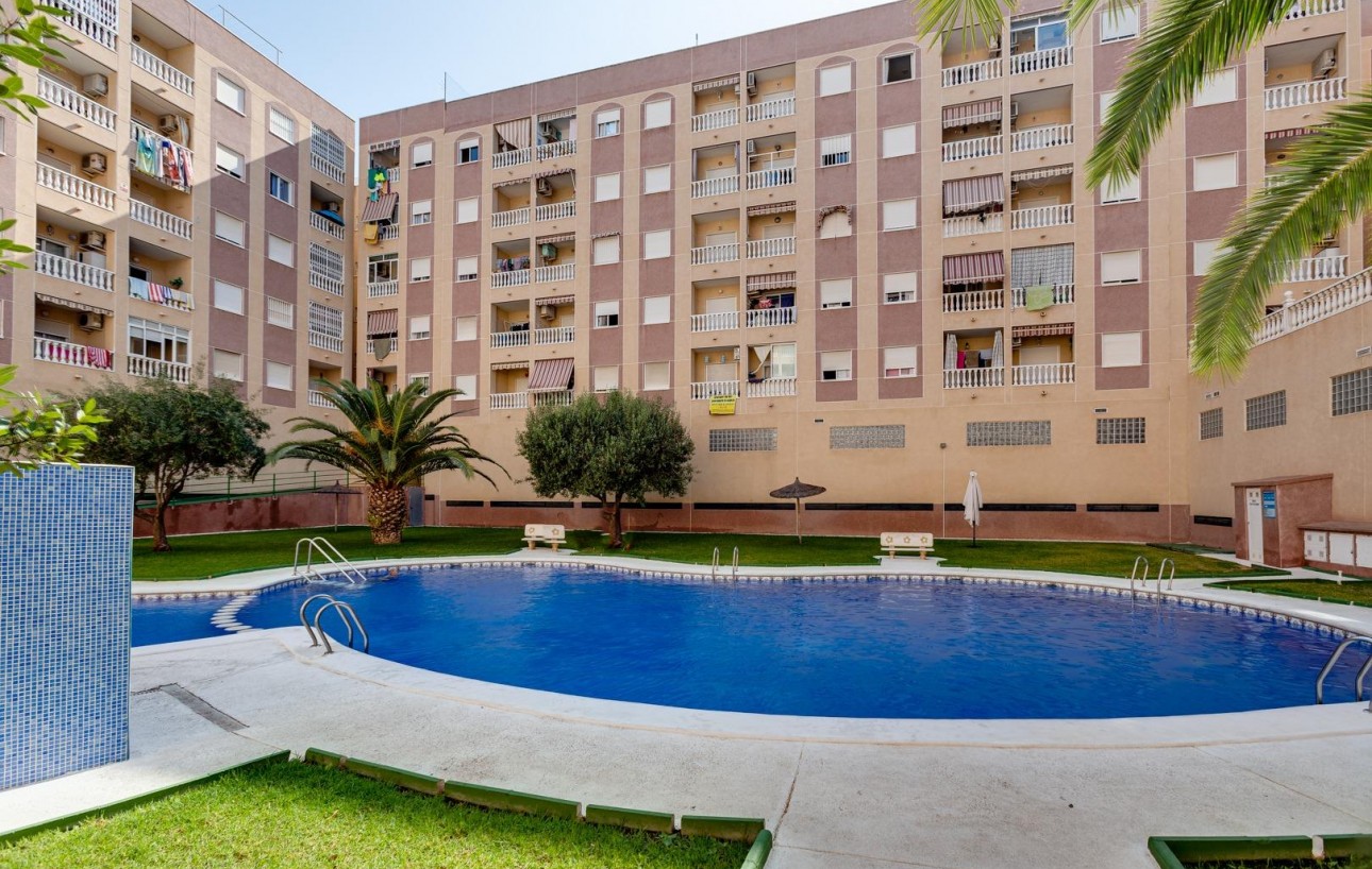 Resale - Wohnung - Torrevieja - Centro