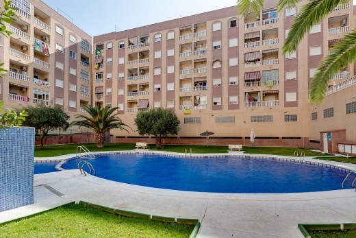 Sale - Apartment - Torrevieja - Centro