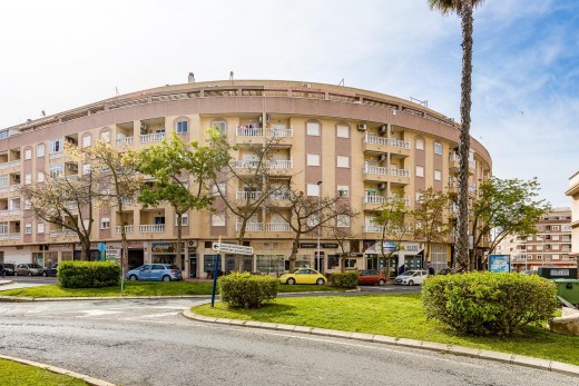 Resale - Lägenhet - Torrevieja - Centro