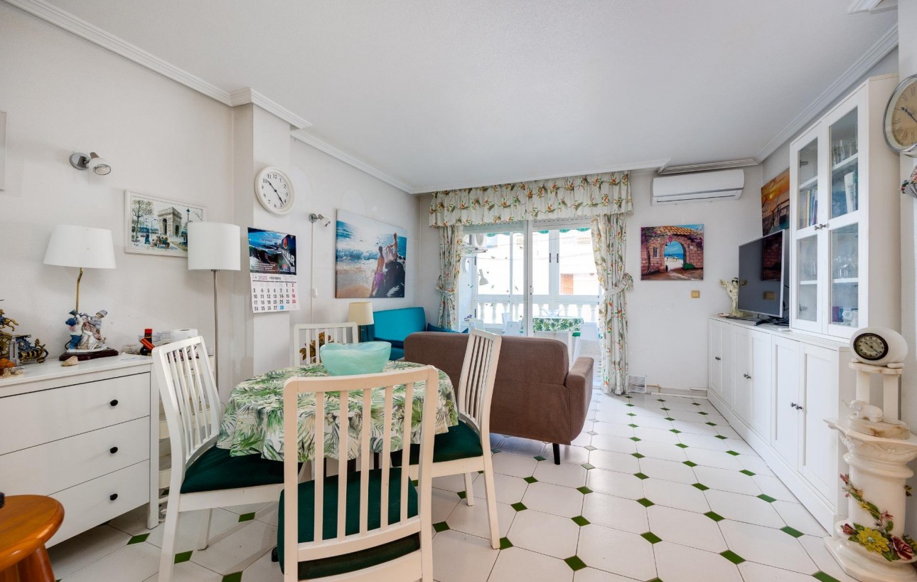 Revente - Appartement - Torrevieja - Acequion