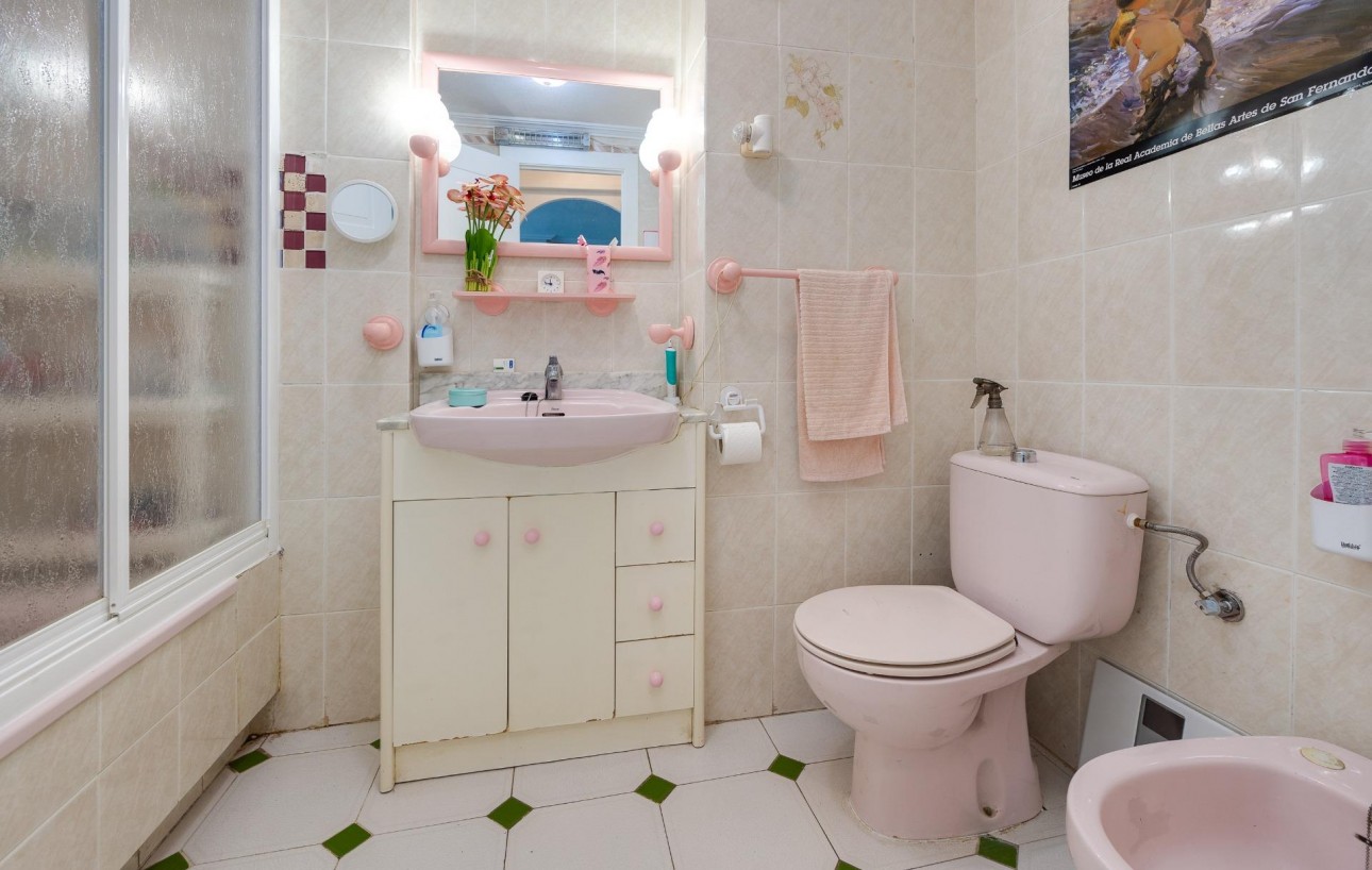 Revente - Appartement - Torrevieja - Acequion