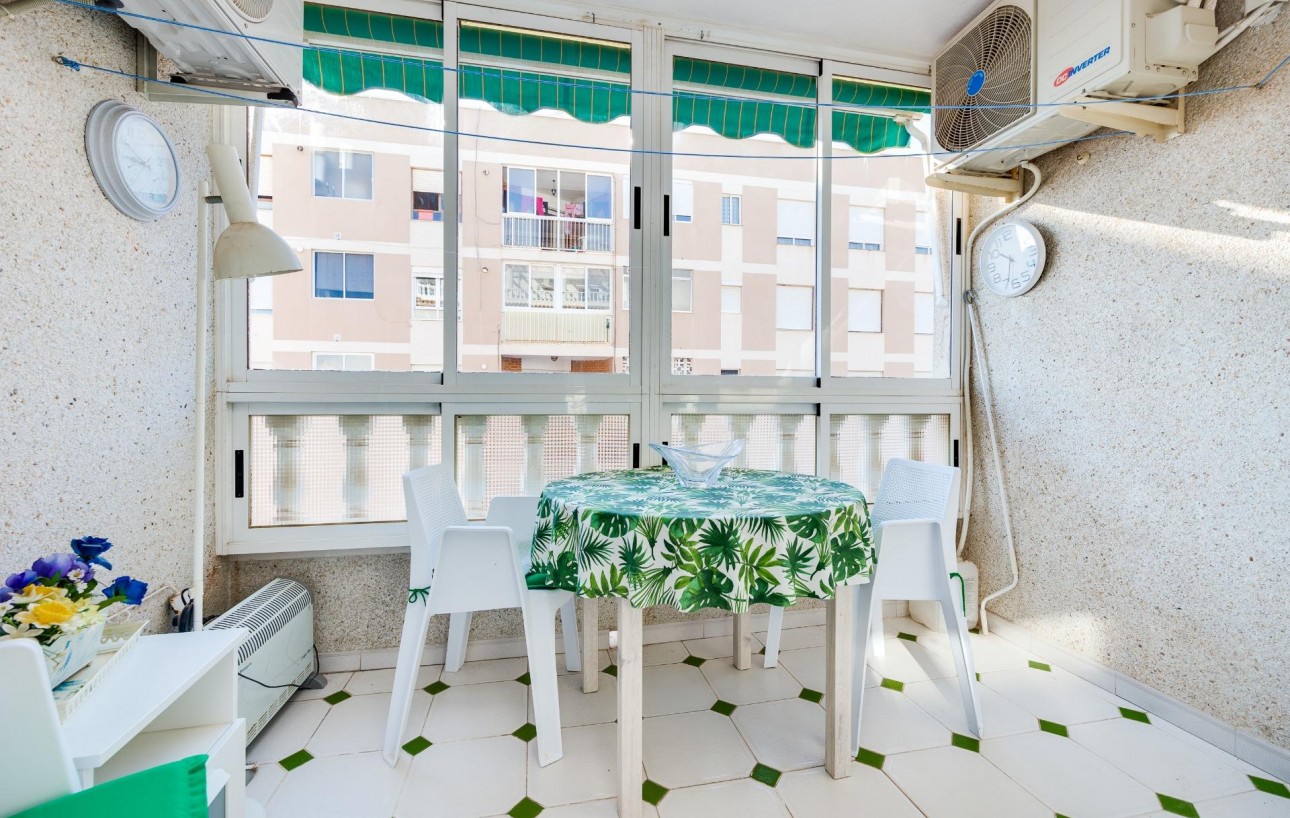 Revente - Appartement - Torrevieja - Acequion