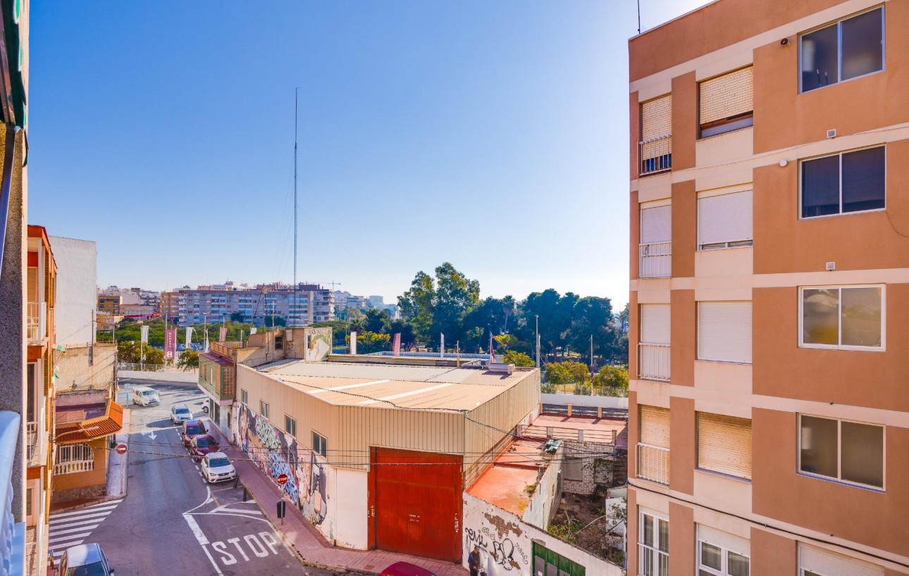 Revente - Appartement - Torrevieja - Acequion