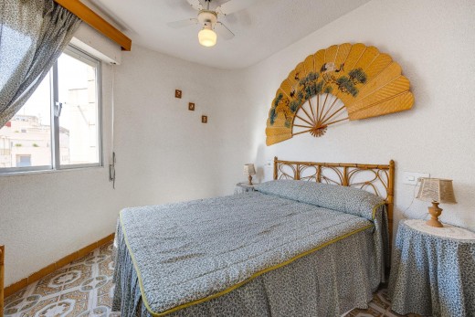 Resale - Lägenhet - Torrevieja - Playa del cura