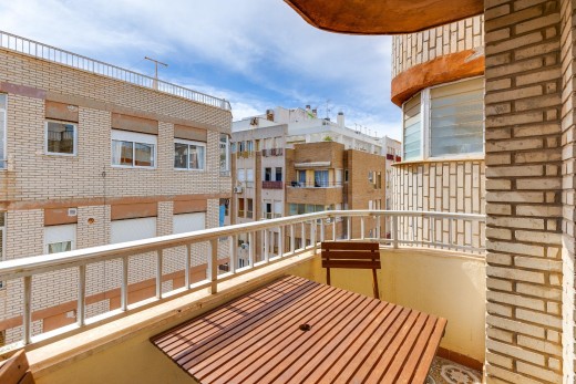 Resale - Lägenhet - Torrevieja - Playa del cura