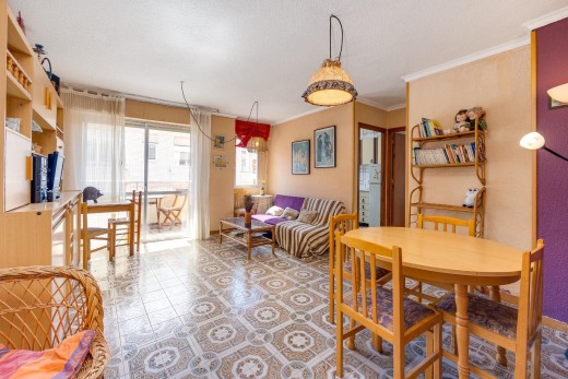 Resale - Lägenhet - Torrevieja - Playa del cura