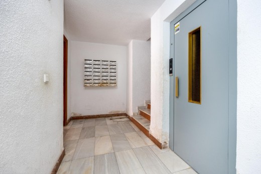 Resale - Lägenhet - Torrevieja - Playa del cura