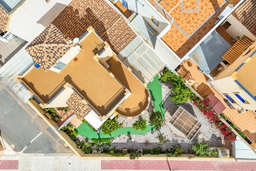 Resale - Chalet - Orihuela Costa - Los Almendros-La Florida