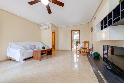 Sale - Chalet - Torrevieja - Aguas nuevas 1