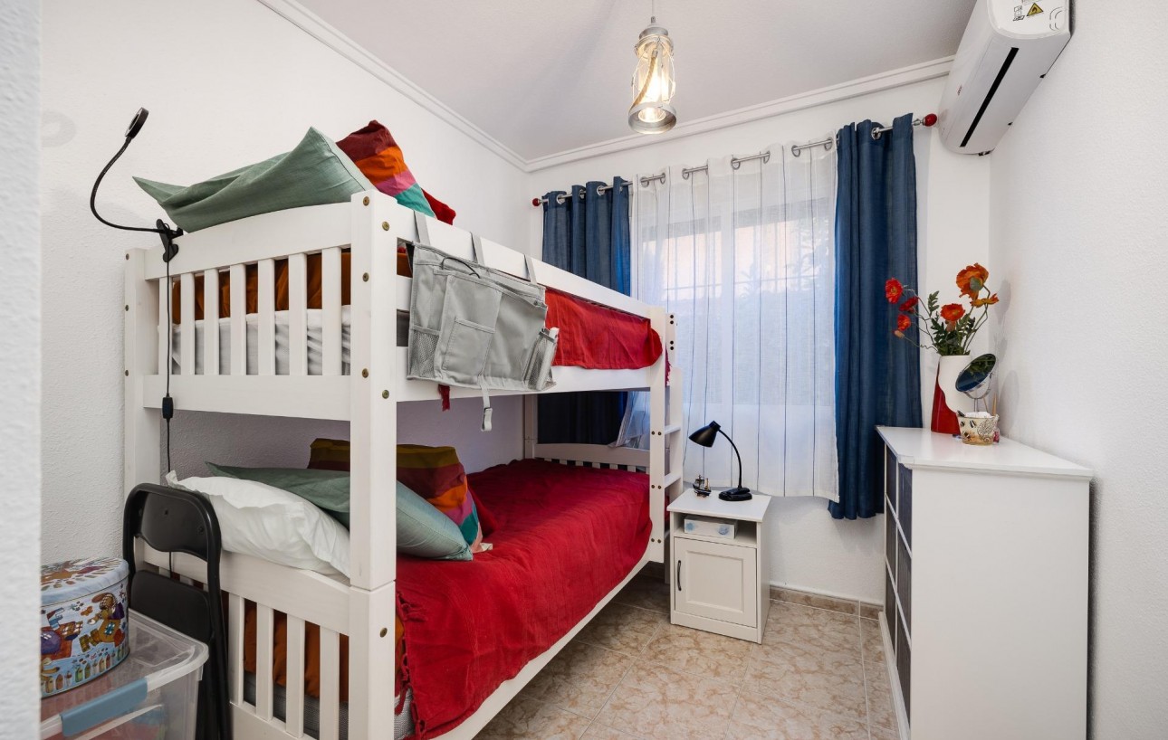 Venta - Bungalow Planta Baja - Torrevieja - La veleta