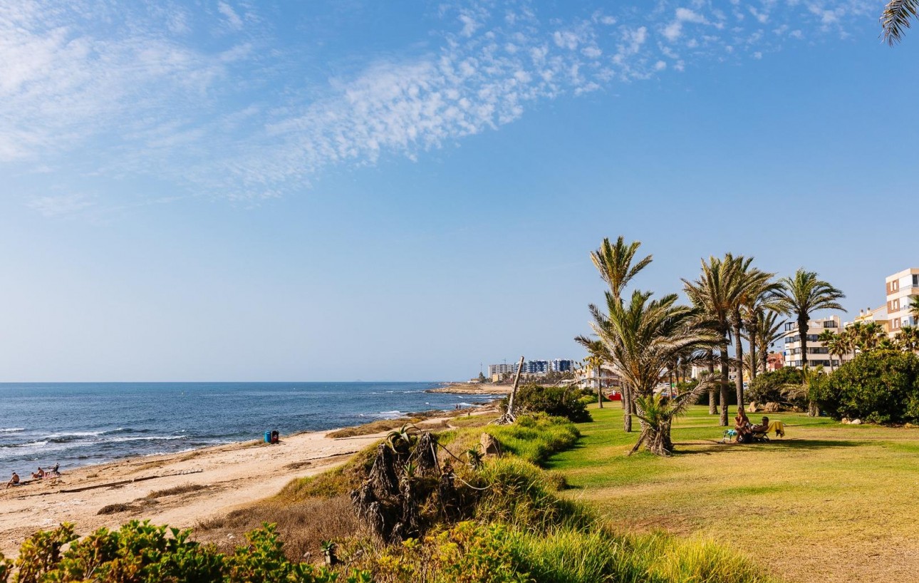 Venta - Bungalow Planta Baja - Torrevieja - La veleta