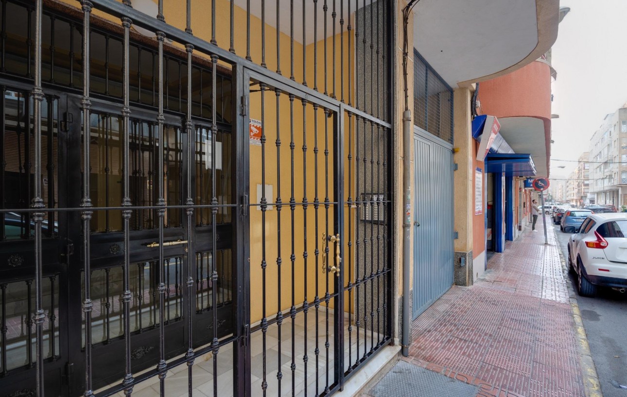 Revente - Appartement - Torrevieja - Habaneras
