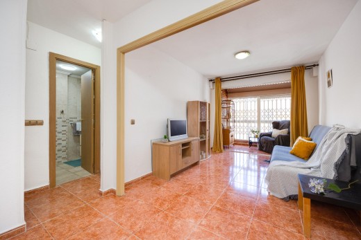 Resale - Lägenhet - Torrevieja - Playa de los Naufragos