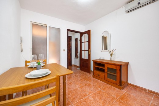 Resale - Lägenhet - Torrevieja - Playa de los Naufragos