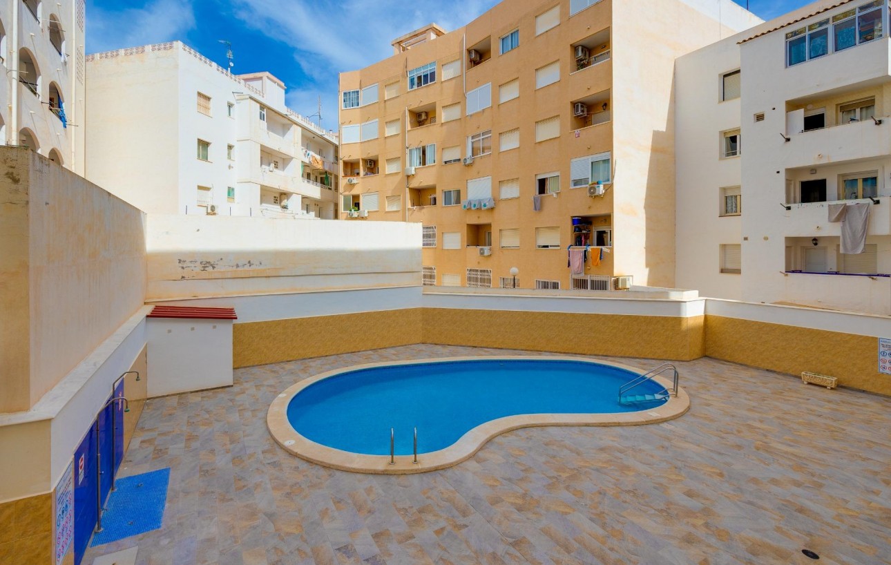 Resale - Wohnung - Torrevieja - Playa de los locos