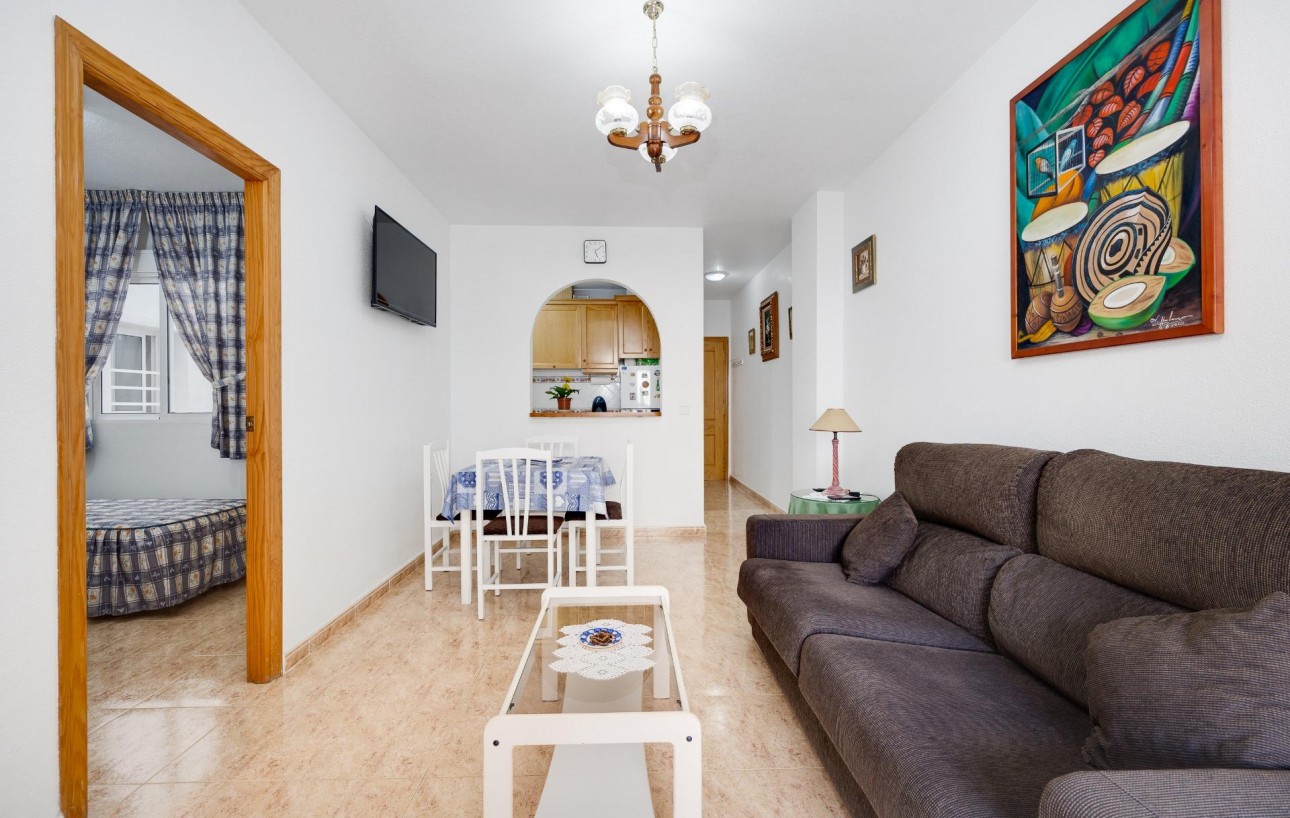 Resale - Wohnung - Torrevieja - Playa de los locos