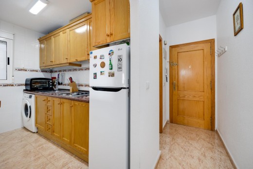 Resale - Wohnung - Torrevieja - Playa de los locos