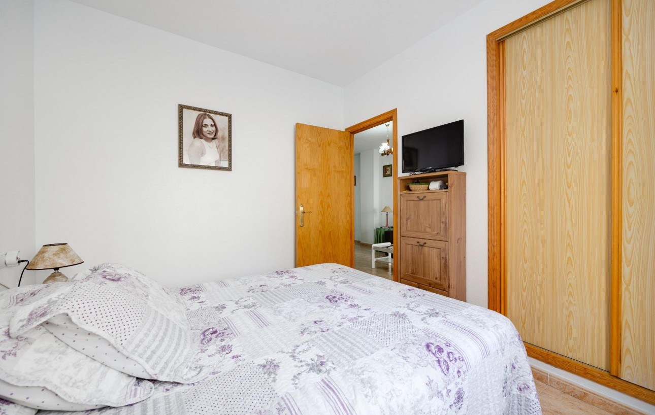 Resale - Wohnung - Torrevieja - Playa de los locos
