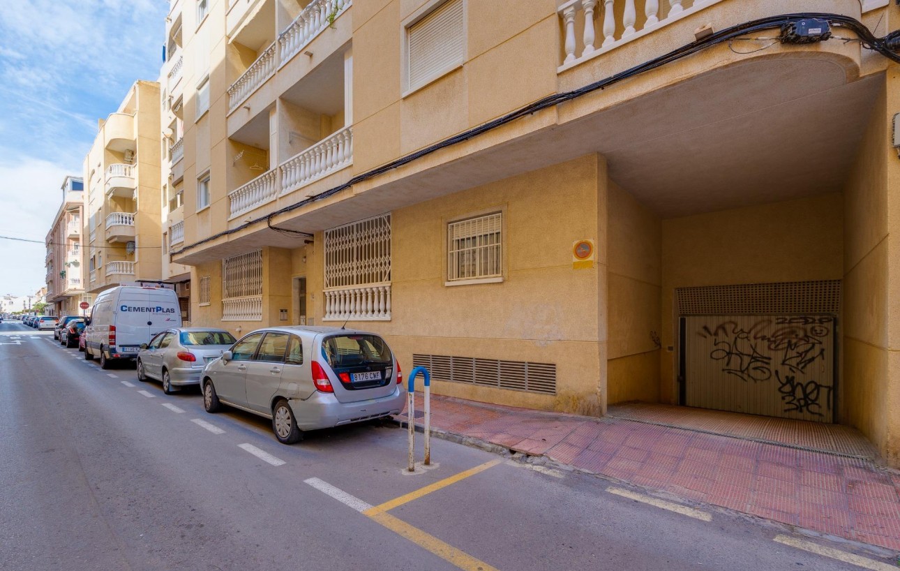 Resale - Wohnung - Torrevieja - Playa de los locos