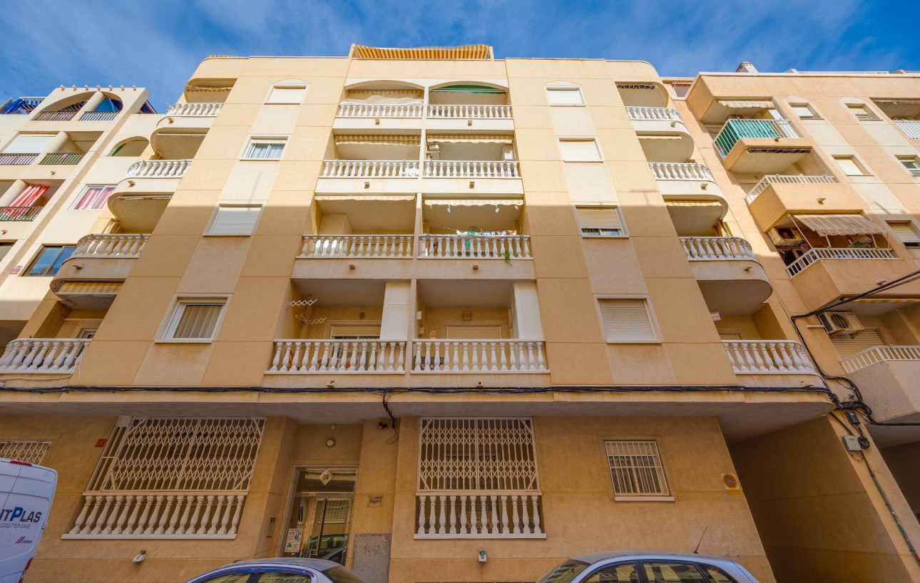 Resale - Wohnung - Torrevieja - Playa de los locos