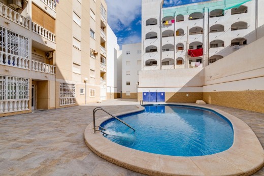 Resale - Wohnung - Torrevieja - Playa de los locos