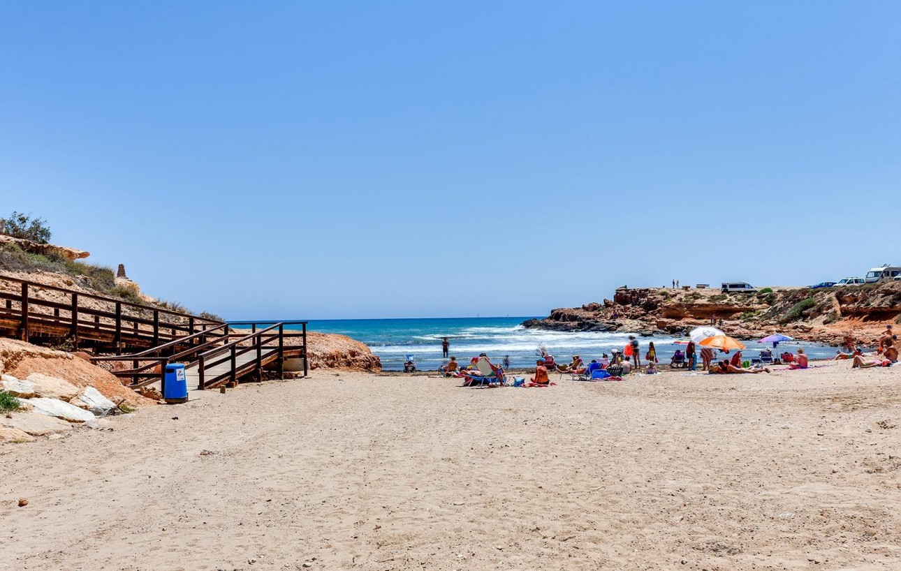 Resale - Wohnung - Torrevieja - Playa de los locos