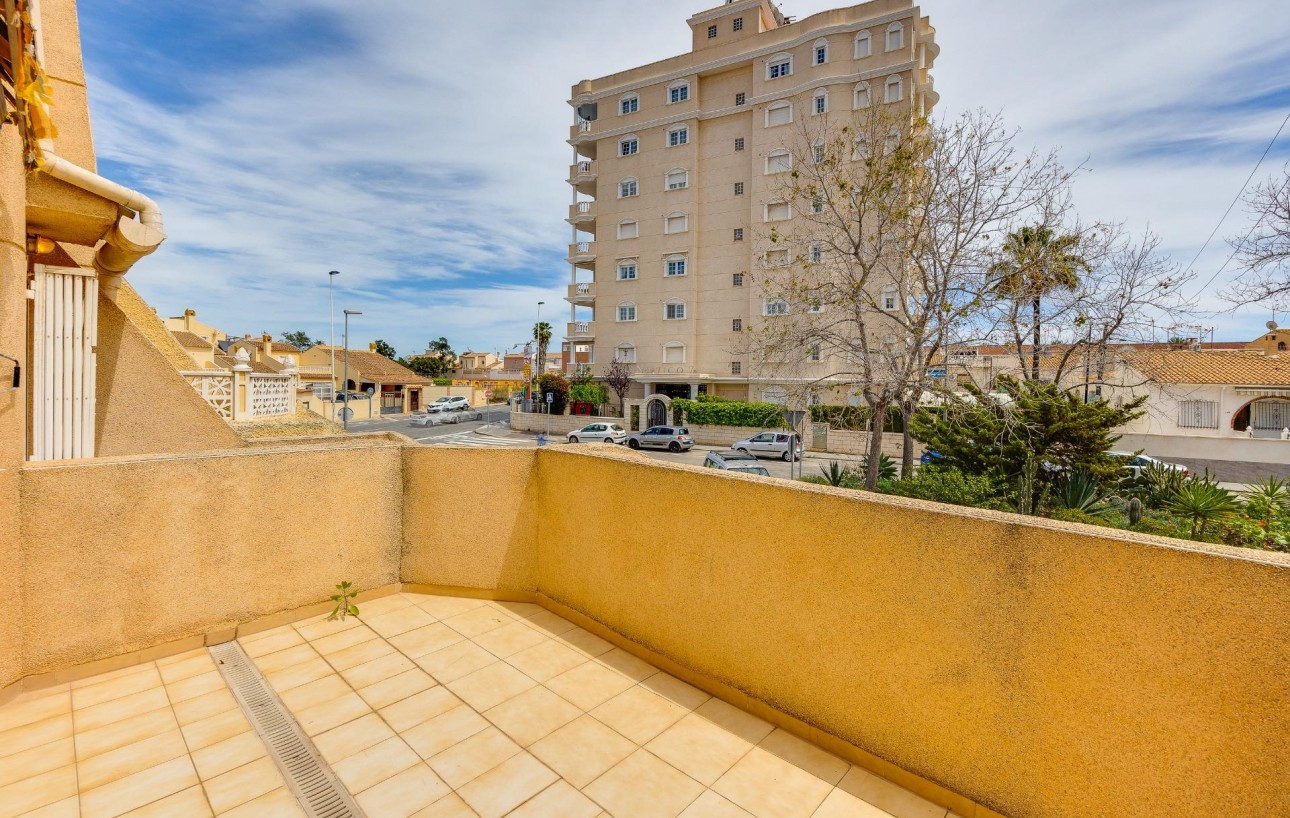 Resale - Bungalow Planta Alta - Torrevieja - Nueva Torrevieja
