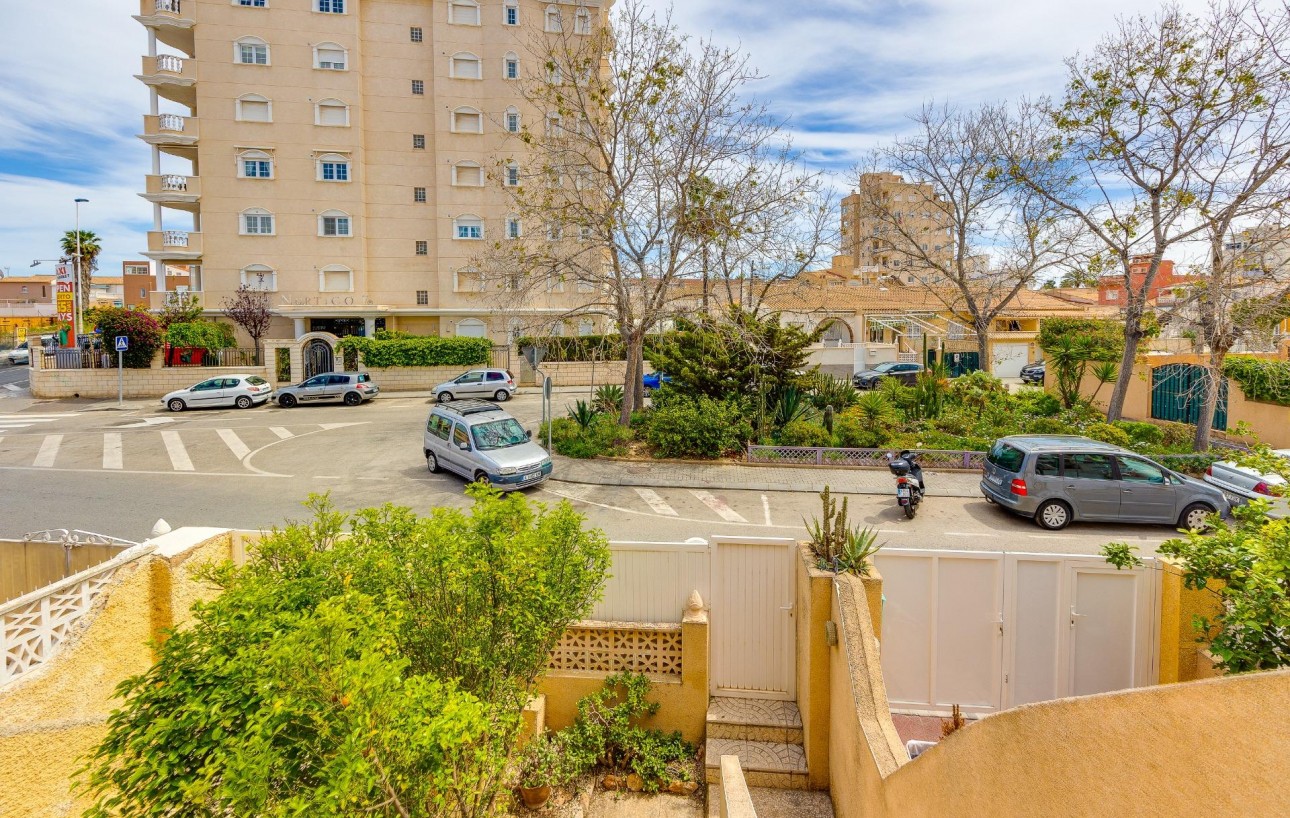 Resale - Bungalow Planta Alta - Torrevieja - Nueva Torrevieja