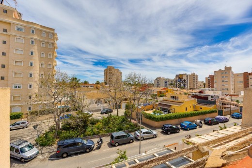 Resale - Bungalow Planta Alta - Torrevieja - Nueva Torrevieja