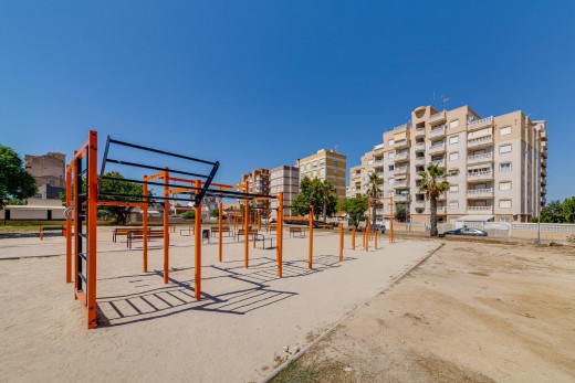 Resale - Bungalow Planta Alta - Torrevieja - Nueva Torrevieja