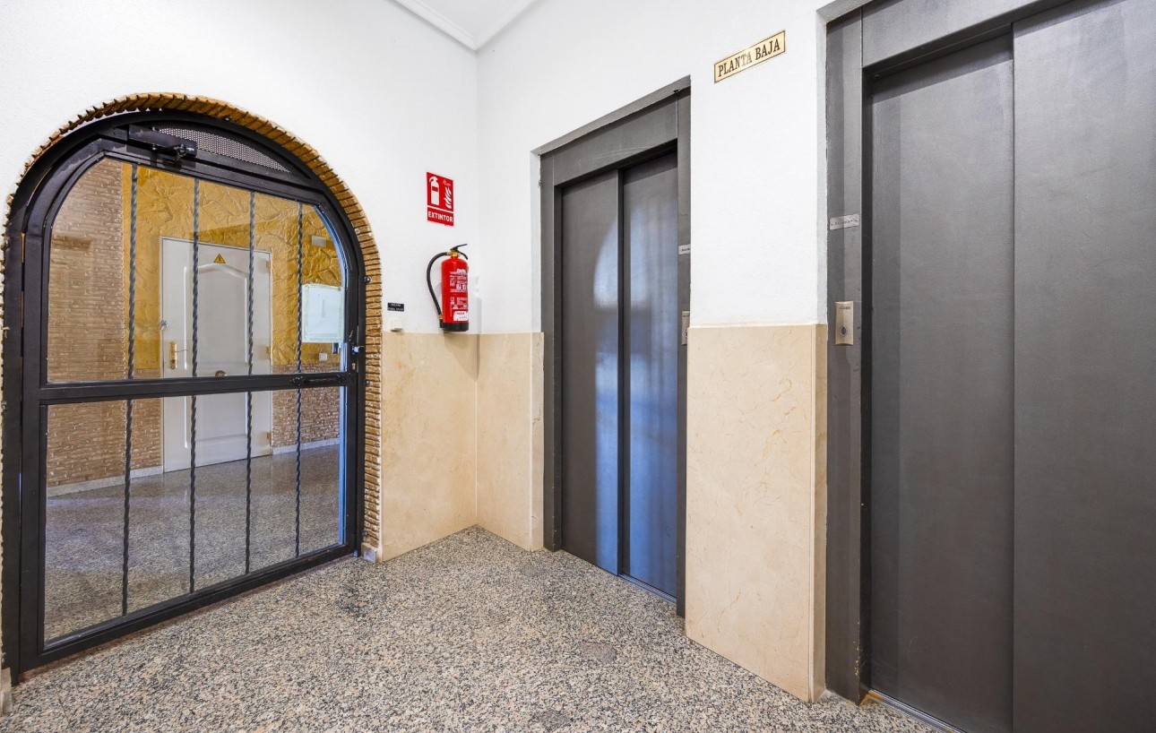 Revente - Appartement - Torrevieja - El molino