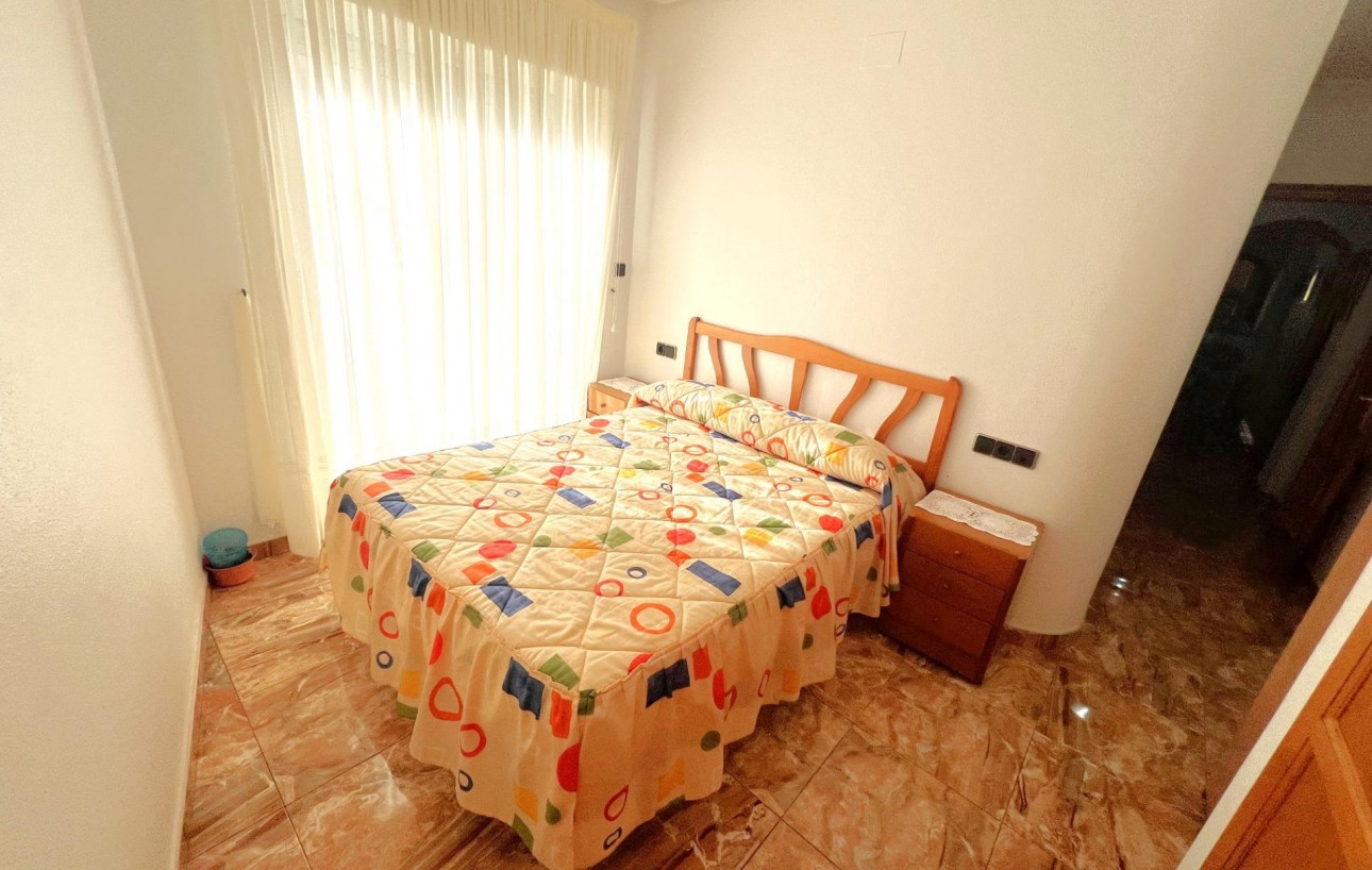 Resale - Wohnung - Torrevieja - Playa del cura
