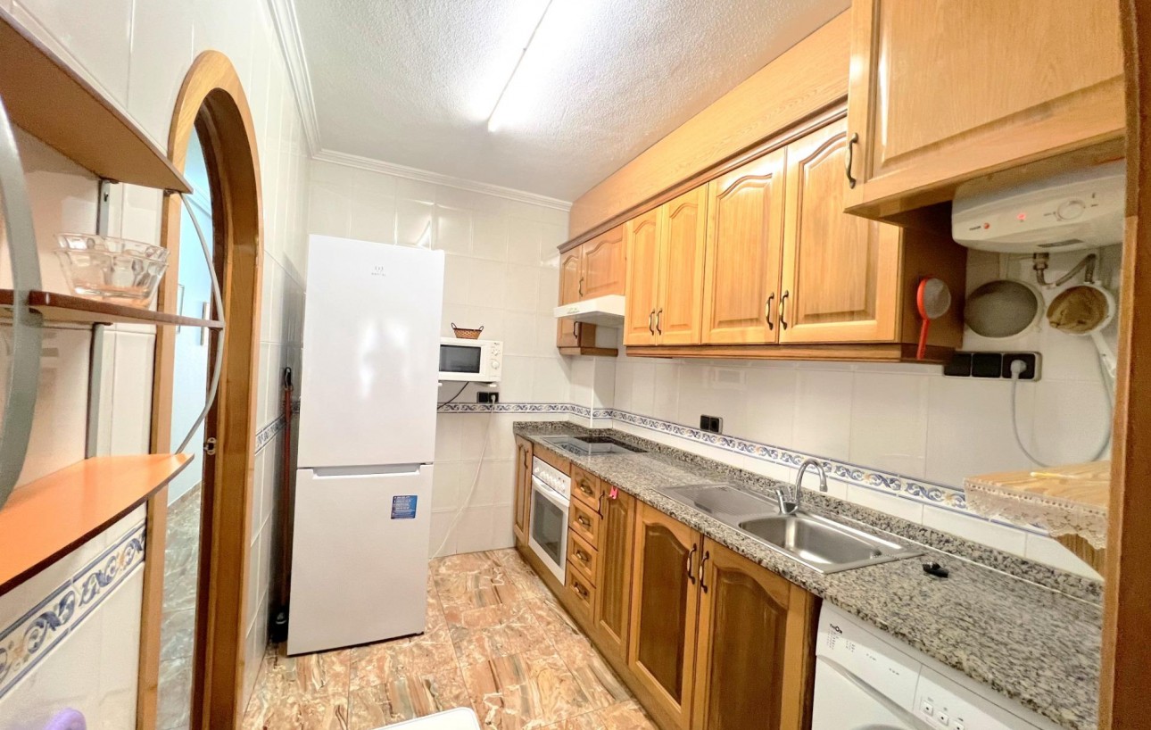 Resale - Wohnung - Torrevieja - Playa del cura