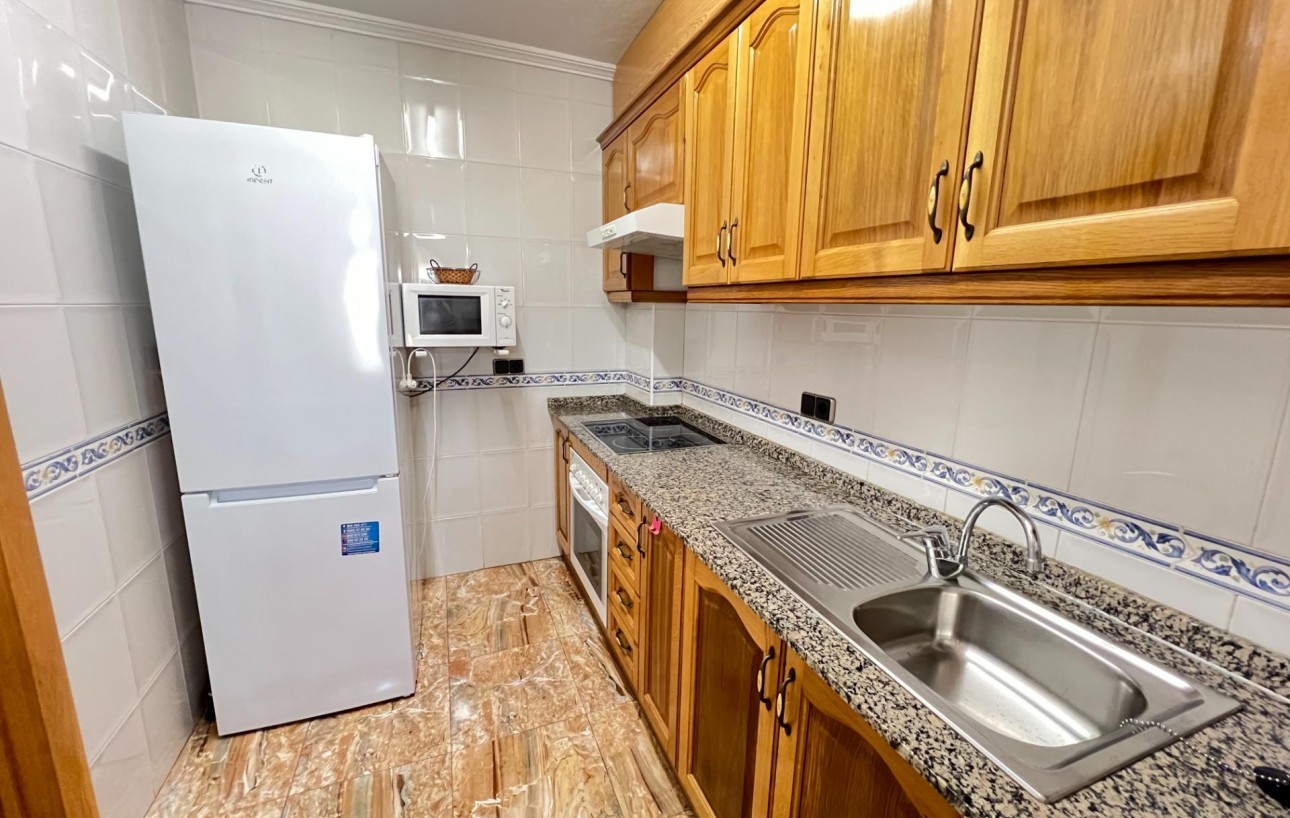 Resale - Wohnung - Torrevieja - Playa del cura