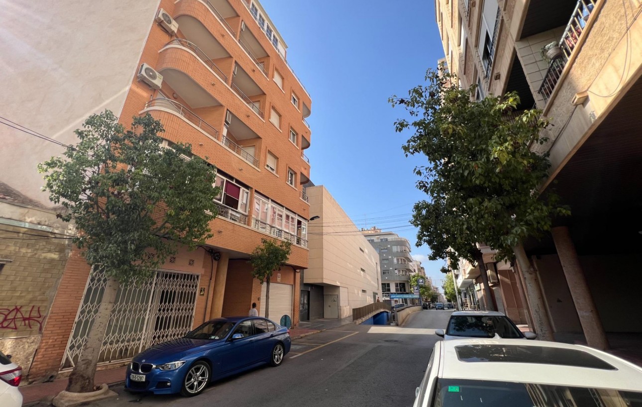 Resale - Wohnung - Torrevieja - Playa del cura