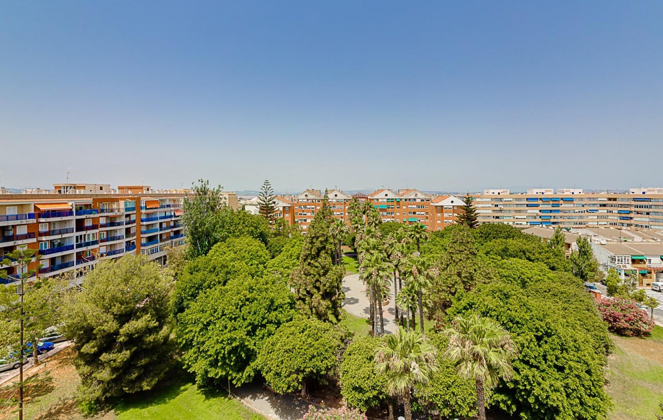 Resale - Wohnung - Torrevieja - Acequion