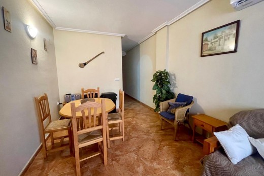 Sale - Apartment - Torrevieja - Centro
