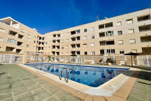 Sale - Apartment - Torrevieja - Centro