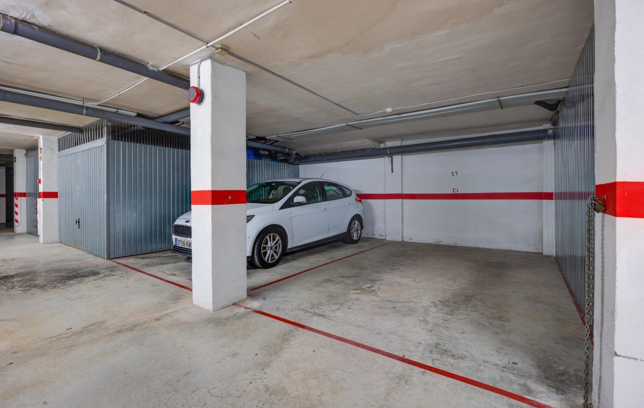 Resale - Penthouse - Torrevieja - Parque de las Naciones