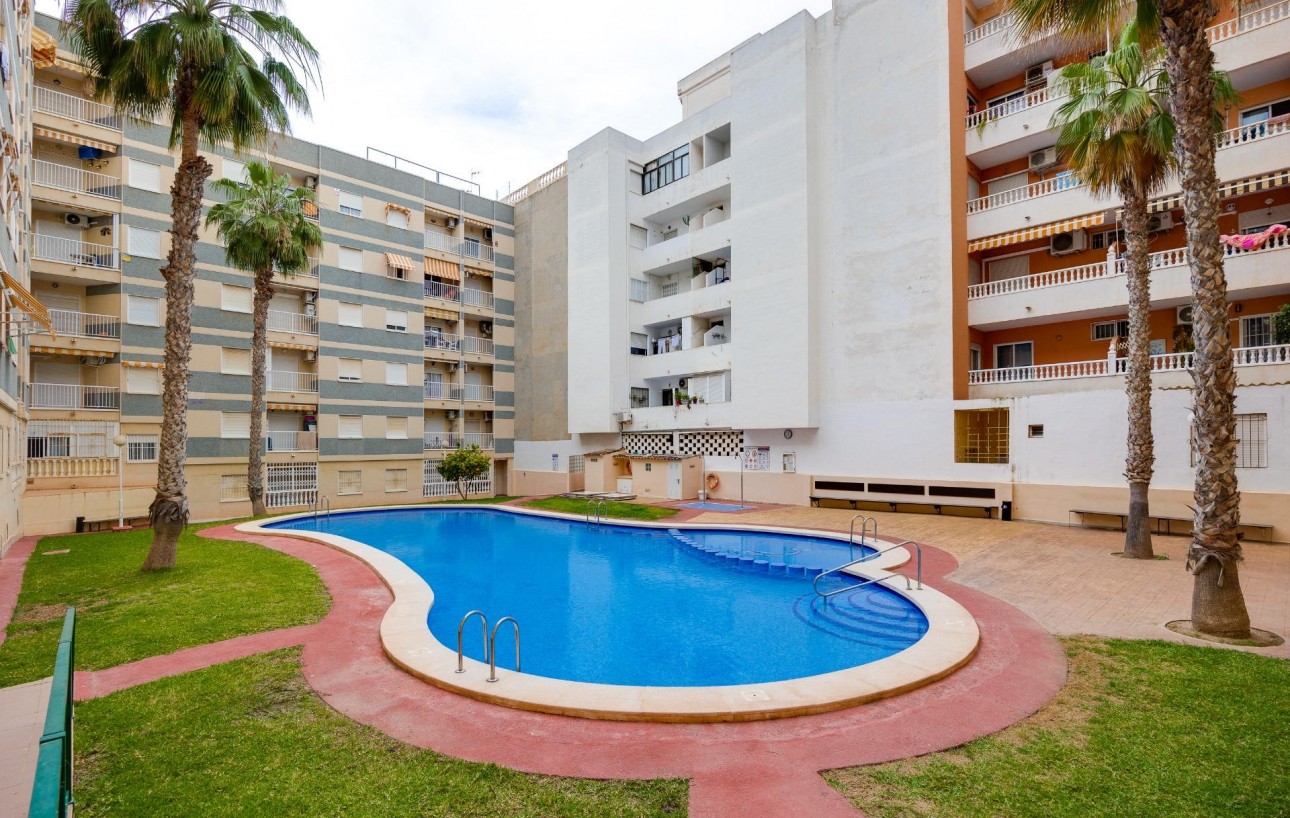 Revente - Appartement - Torrevieja - Habaneras