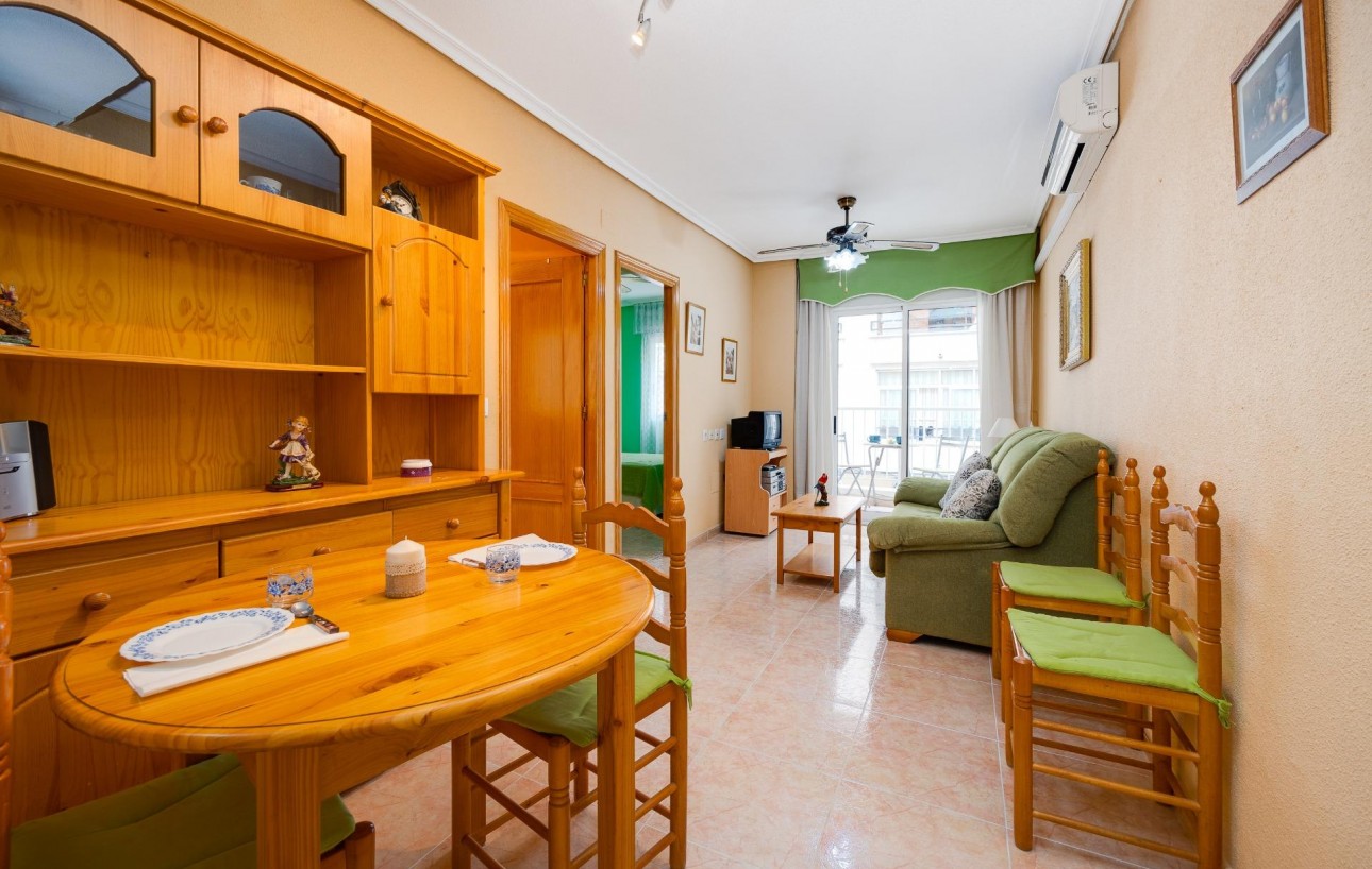 Revente - Appartement - Torrevieja - Habaneras